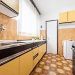 Apartament Nada Sea View Centre