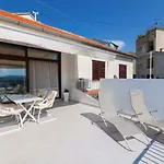 Nada Sea View Centre Apartament