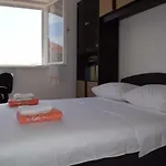 Apartament Nada Sea View Centre