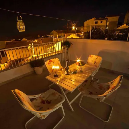 Nada Sea View Centre דירה