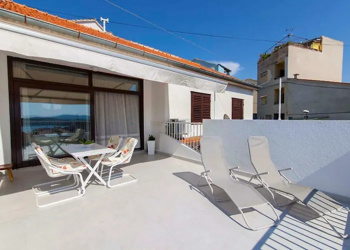 Nada Sea View Centre Apartamento