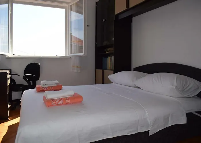Apartamento Nada Sea View Centre